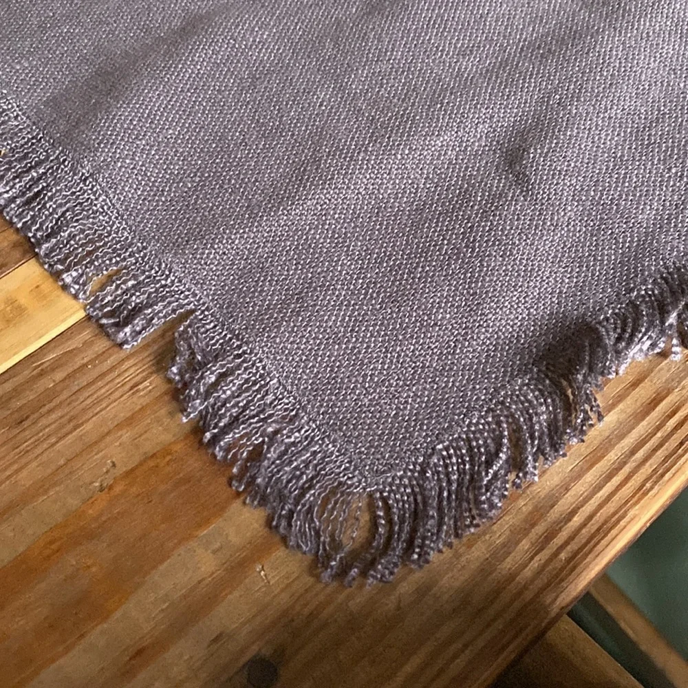 Williams Sonoma Grey Linen Fringed Hem Placemats - Set of 4